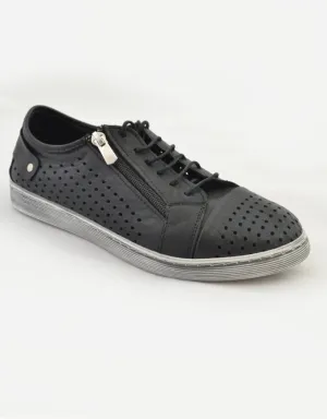 Cabello EG17 Sneaker - Black