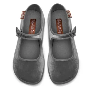 Chocolaticas® Velvet Gin Women's Mary Jane Flat