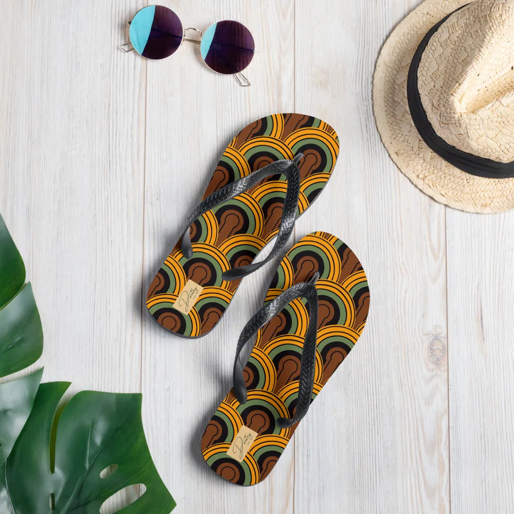 Overlook Thong Unisex Flip-Flops Sandals in 70s Room 237 Print | Dorothy Shoes